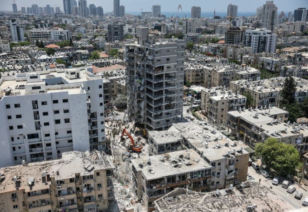 ISRAELUL ȘI IRANUL ÎȘI CONTINUĂ ATACURILE NOCTURNE, IAR BILANȚUL VICTIMELOR CREȘTE