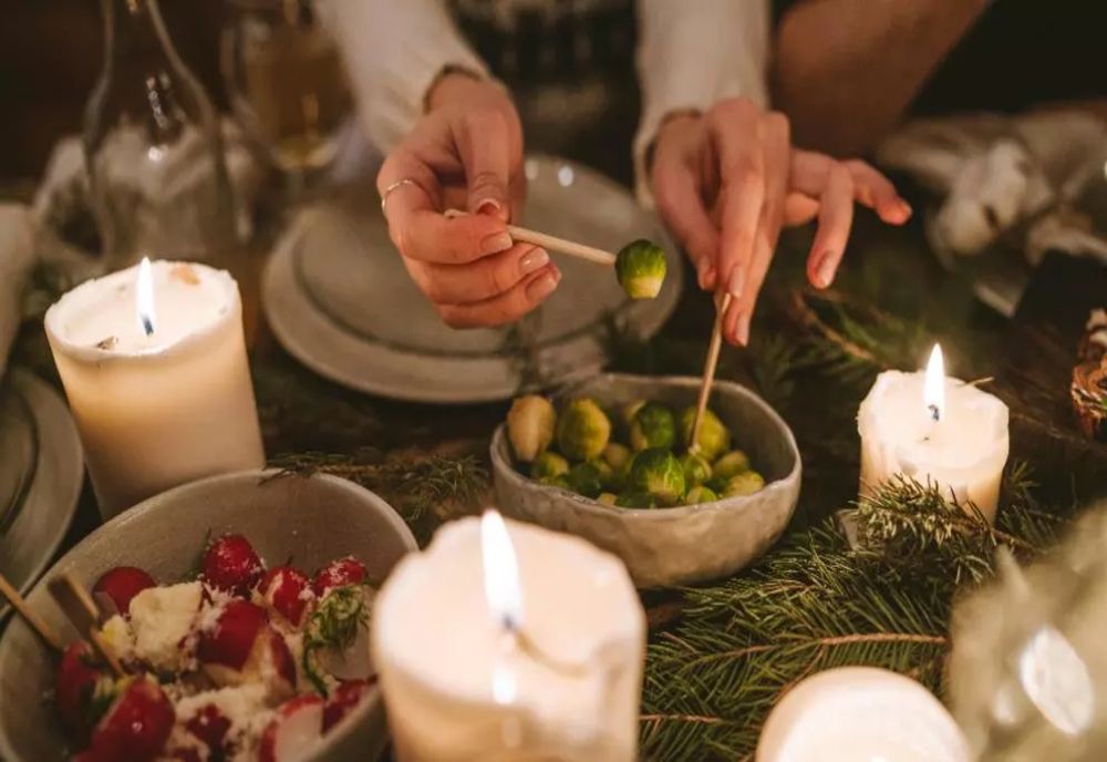 Ce să pui pe masa de Revelion ca să ai noroc tot anul
