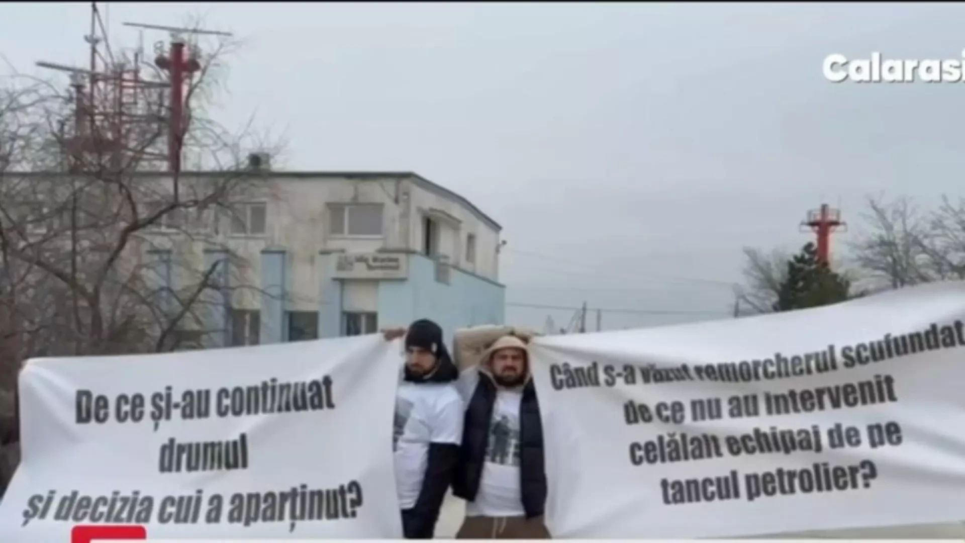 Tragedia de la Midia. Familiile marinarilor dispăruți acuză erori grave: „Remorcherul nu era pregătit pentru această manevră!”