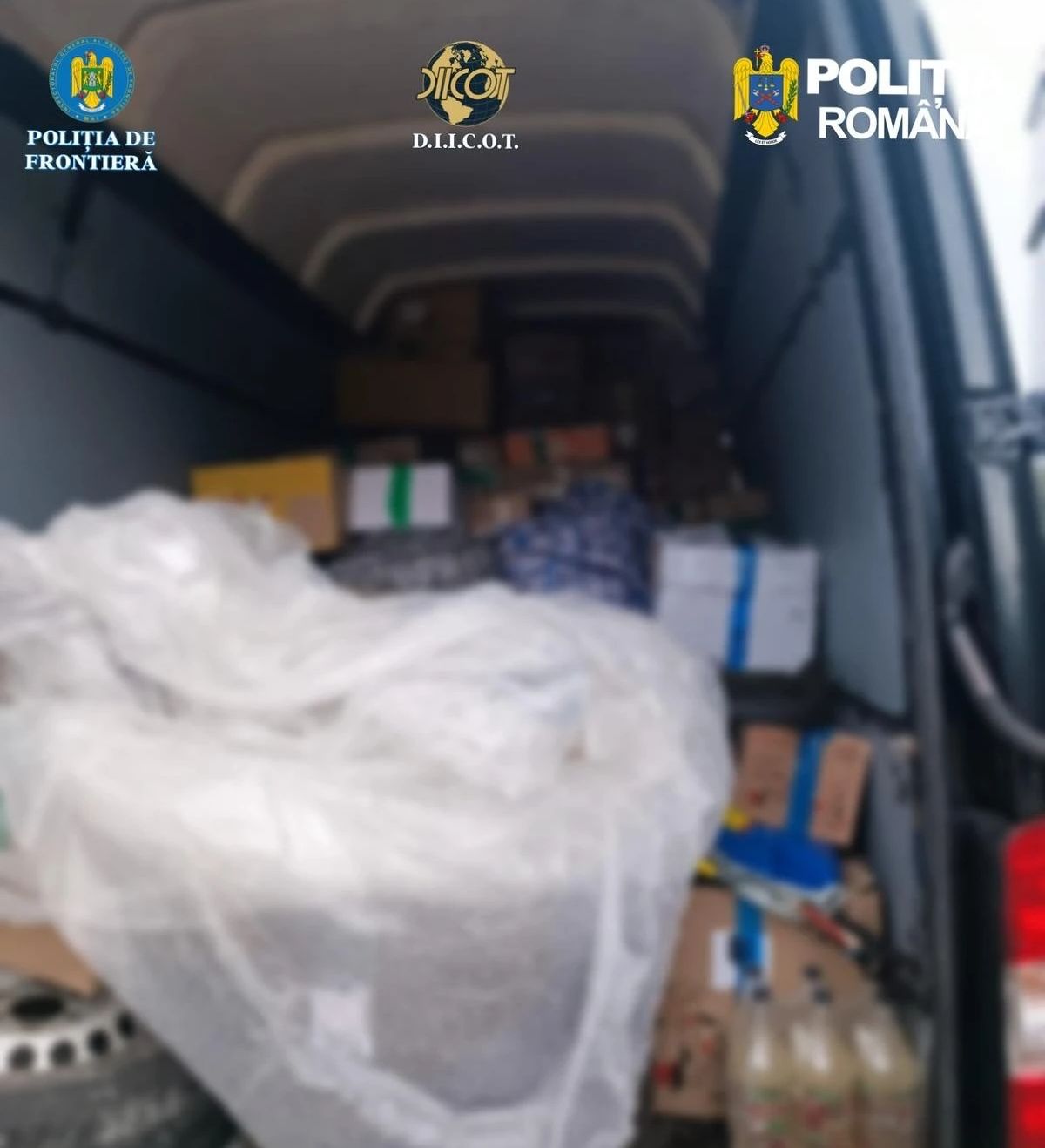 Rețea de contrabandă destructurată la Suceava. 137 de percheziții