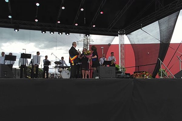 VIDEO Cleopatra Căbuz și Constantin Mândrișteanu, cetățeni de onoare ai Sucevei