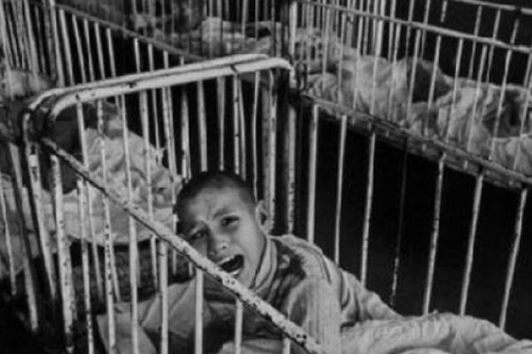 Institutul de Investigare a Crimelor Comunismului, plângere la Parchetul General pentru moartea a 340 de copii în "Orfelinatul Groazei " din Siret