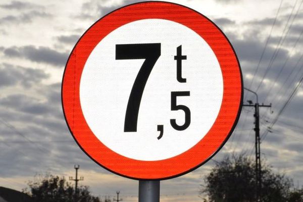 Restricții de circulație pe un drum național din județul Suceava