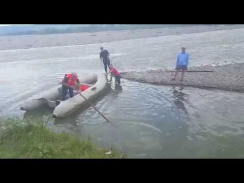 Tragedie la Capu Codrului. Două surori de 13 și 16 ani au murit înecate în apele râului Moldova VIDEO