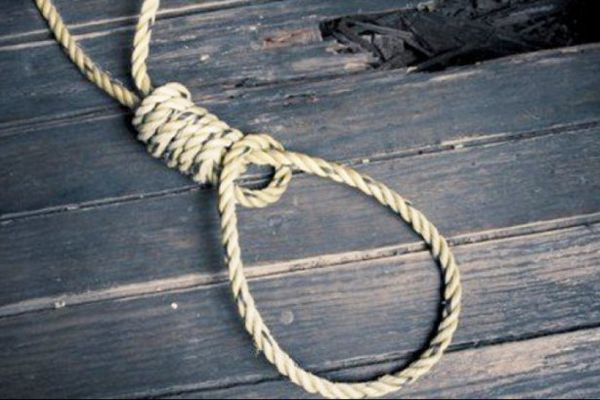 Un bărbat din Râșca a fost găsit spânzurat într-o anexă din gospodăria sa