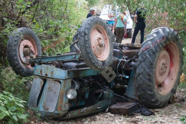 Tragedie în localitatea Șaru Dornei. Un bărbat a murit strivit de un tractor