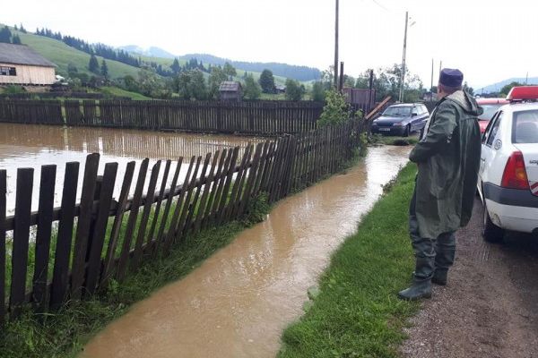 Inundații în localitatea Boroaia