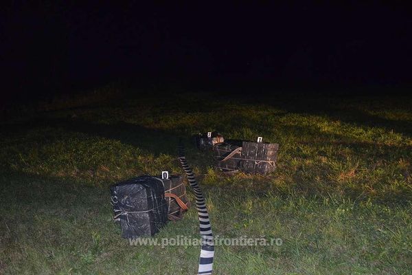Cinci focuri de armă la frontieră pentru reținerea unor contrabandiști de țigări FOTO