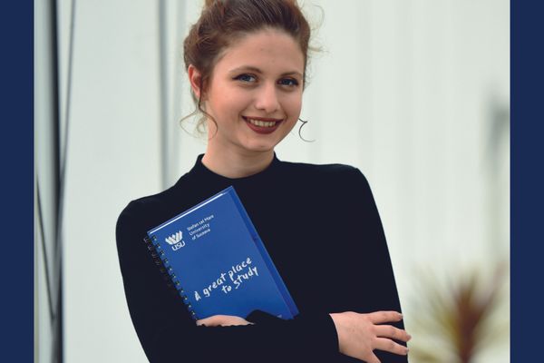 USV scoate la concurs 297 de locuri bugetate, pentru admiterea din toamnă