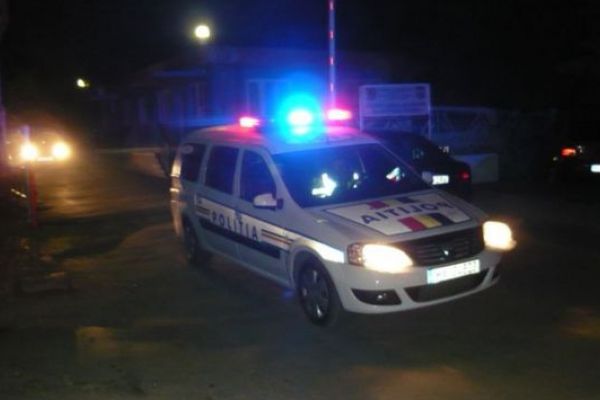 Urmărire în trafic și apoi pe un teren agricol după un șofer beat, la Horodnic de Sus