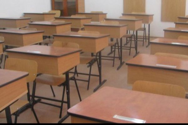 Școli și grădinițe din județul Suceava închise, din lipsă de elevi