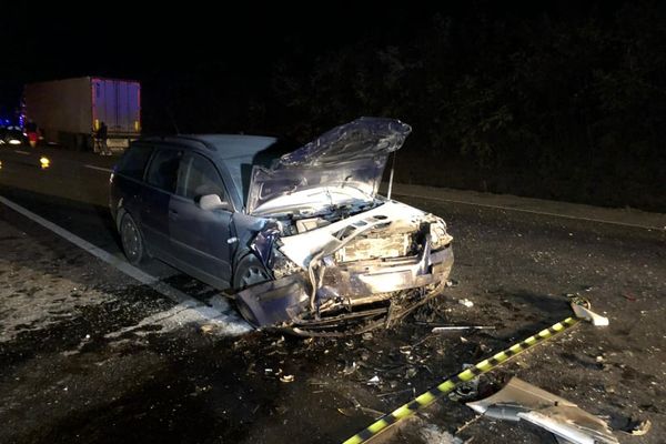 Suceveni răniți într-un accident pe raza județului Cluj. Șoferul care a provocat accidentul s-a sinucis FOTO