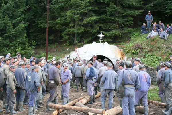 Grevă generală la Mina de uraniu Crucea din Suceava