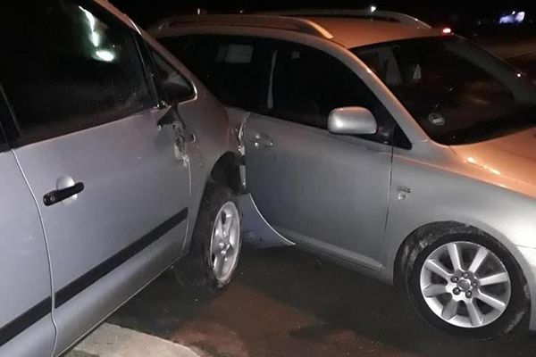 Accident rutier pe raza orașului Vicovu de Sus. Un bărbat de 79 de ani a fost rănit FOTO