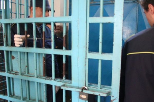 Șofer din Bilca băgat după gratii după ce a condus beat