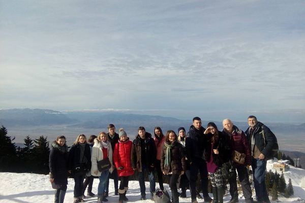 Cursanți ai Lectoratului de română de la Cernăuți au participat la aplicația practică "România: oameni, natură, istorie"