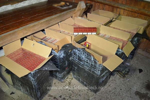 Focuri de armă pentru reținerea unor contrabandiști de țigări FOTO