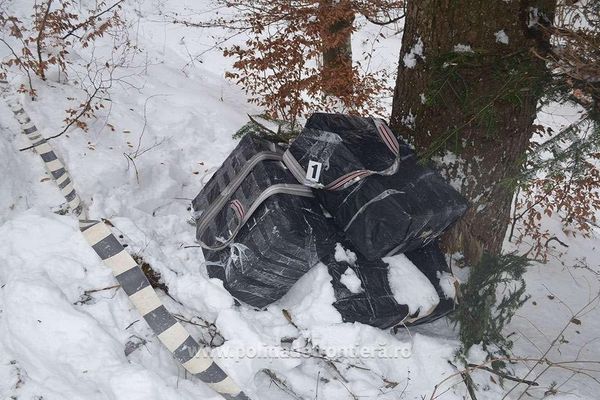 Foc de armă tras de polițiștii de frontieră care urmeareau mai mulți contrabandiști, la Ulma