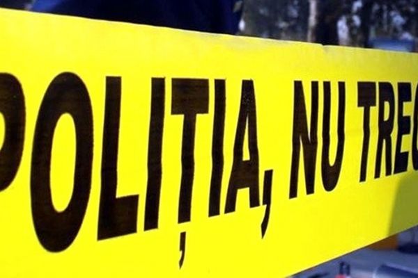 Un bărbat a plecat să taie lemne în pădure și a fost găsit mort în albia râului Suceava