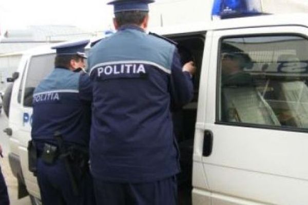 Un sucevean căutat în Italia pentru trafic de droguri a ajuns în arestul IPJ Suceava