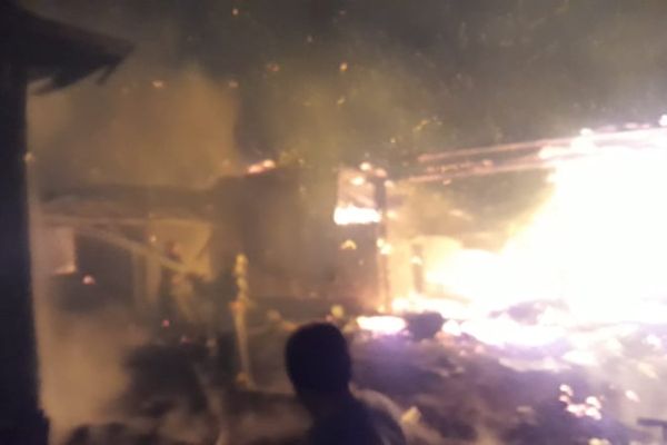 Incendiu provocat intenționat la o gospodărie din Costișa FOTO