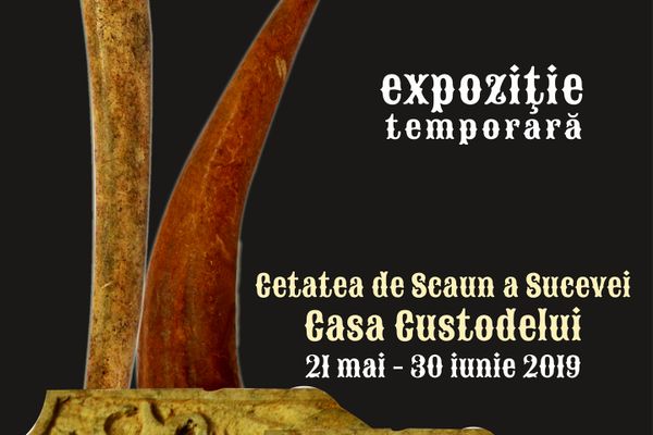 Obiecte străvechi din os și corn, expuse la Cetatea de Scaun a Sucevei