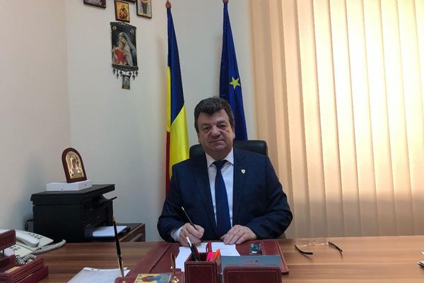 Marian Oprișan cere demisia lui Virginel Iordache
