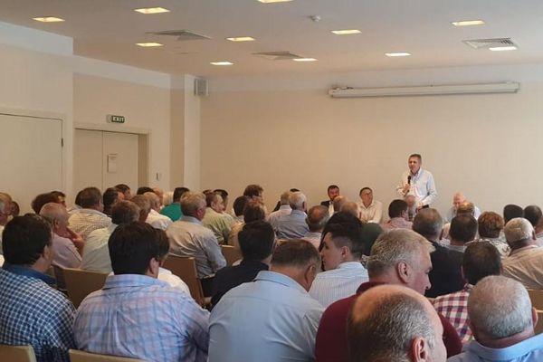 PSD Suceava o votează pe Viorica Dăncilă pentru că „a dovedit profesionalism și calități de lider”