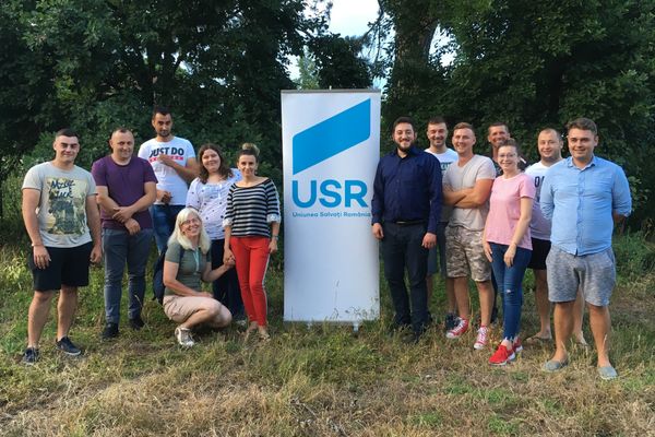 Trei noi filiale USR la Broșteni, Dolhasca și Vadu Moldovei