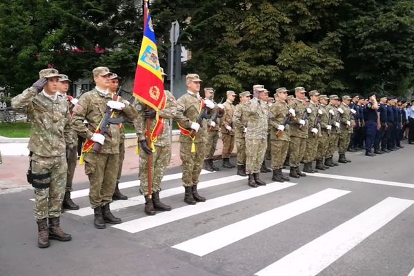 Putna. Amplu exercițiu de intervenție pentru stingerea unui incendiu de pădure VIDEO