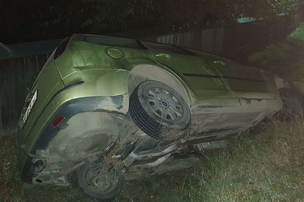 Coliziune între două autoturisme la Negostina. Unul dintre șoferi era beat FOTO