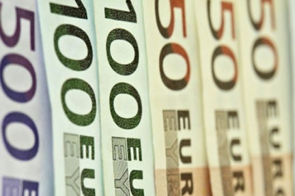 Cel mai slab leu din istorie în fața euro 