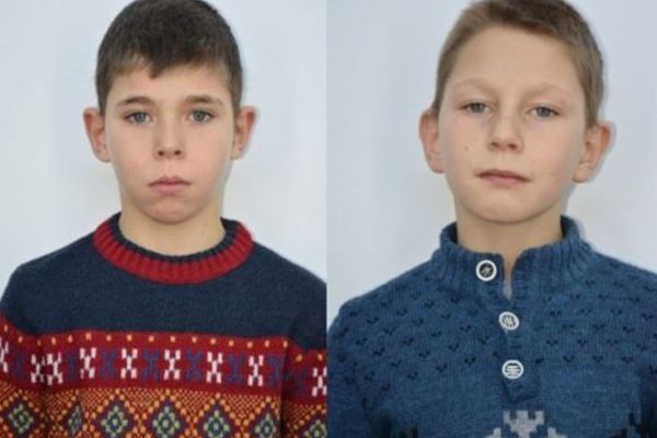 Doi frați de 11 și 13 ani dați dispăruți după ce au plecat de la bunici