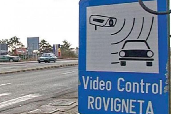 O cameră fixă pentru controlul valabilității rovinietei a fost instalată de CNAIR în zona Vămii Siret