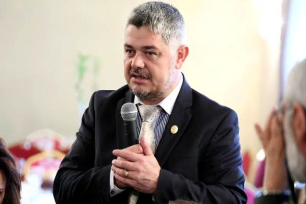 Candidatul dispărut fără urmă, Ninel Peia, a fost găsit la Mănăstirea Putna