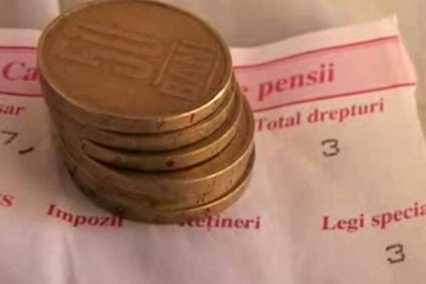 Vârsta de pensionare ar putea crește. Bugetarii puși să aleagă: ori pensie, ori salariu