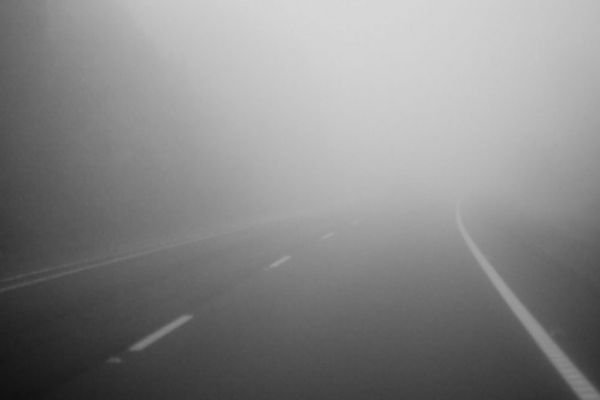 Cod galben de ceață în mai multe localități din județul Suceava