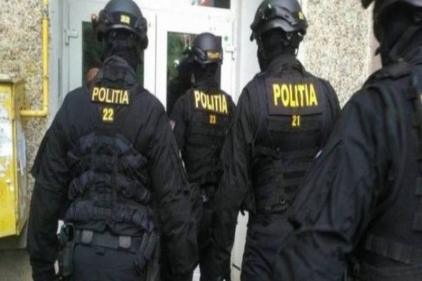 De la sfârșitul lunii ianuarie, chiar dacă nu-ți dai acordul, polițistul tot va putea să-ți intre în locuință