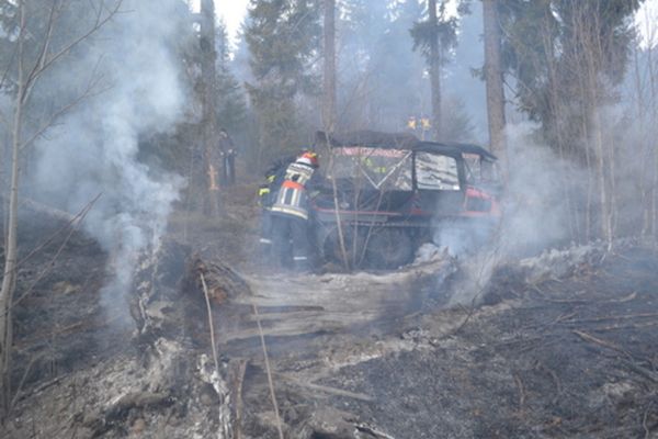 Incendii în mai multe localități din județul Suceava VIDEO