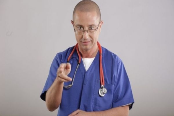 Apel de URGENȚĂ făcut de medicul Tudor Ciuhodaru: „Trimiteţi rapid noile teste serologice la Iași și Suceava”