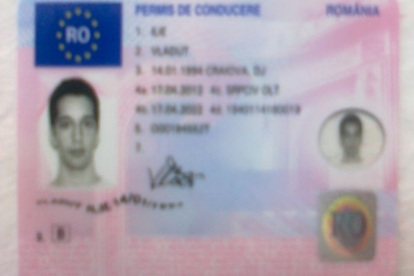 Permisele de conducere și certificatele de înmatriculare reținute nu se mai restituie la sediul Serviciului Rutier