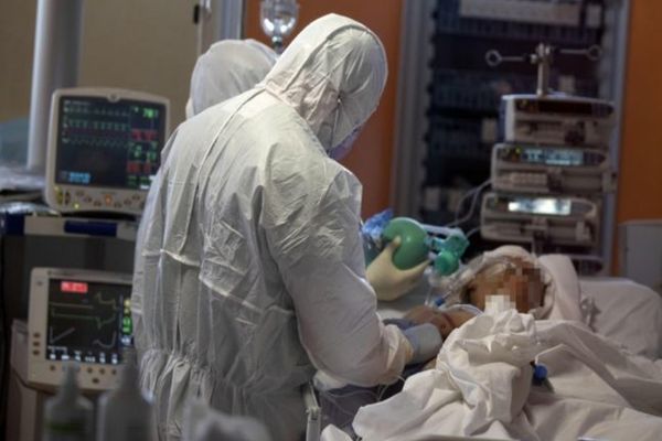 Încă două decese din cauza infecției cu coronavirus în județul Suceava