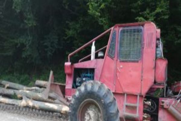 Un bărbat din Stulpicani a murit strivit de un TAF