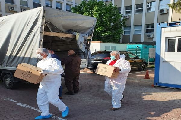 La Spitalul Județean Suceava au ajuns cele zece ventilatoare mecanice achiziționate de Primăria Suceava FOTO