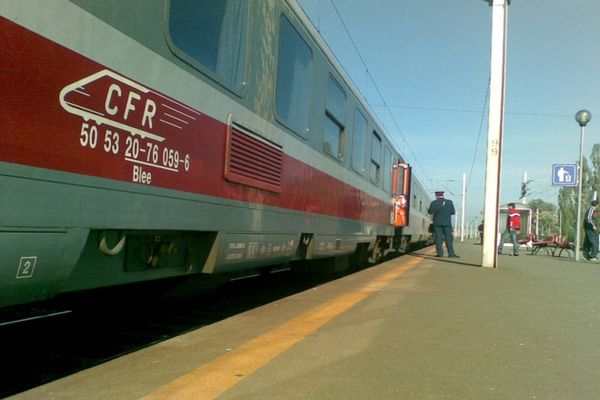 CFR Călători repune în circulație noi trenuri suspendate din cauza COVID-19. LISTA completă din 15 iunie