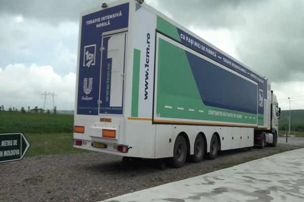 320.000 de euro, contribuția Unilever la campania 1cm.ro, inițiată de Ștefan Mandachi