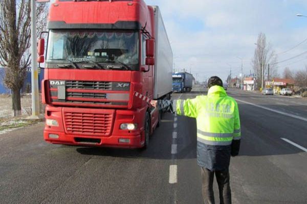 Acțiunea TRUCK&BUS: peste 250.000 de autovehicule verificate, 6.400 de amenzi