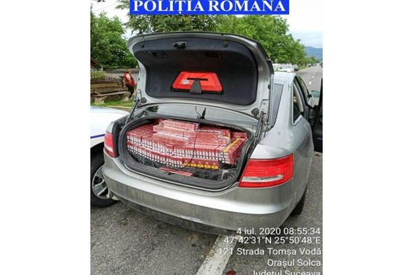 Urmărire cu focuri de armă. Cinci oi decedate. Țigări de contrabandă în valoare de aproximativ 85.000 lei (FOTO)