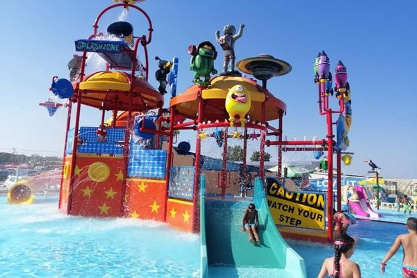  100 de copii din medii defavorizate, vacanțe gratuite pe litoral 