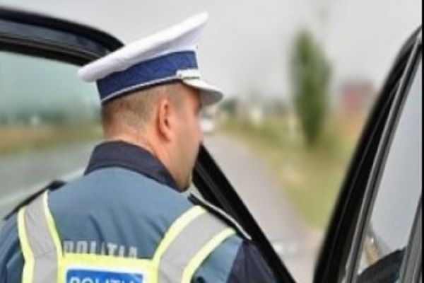 Polițiștii suceveni, în acțiune! 99 de șoferi au rămas pietoni, amenzi de peste 400.000 de lei
